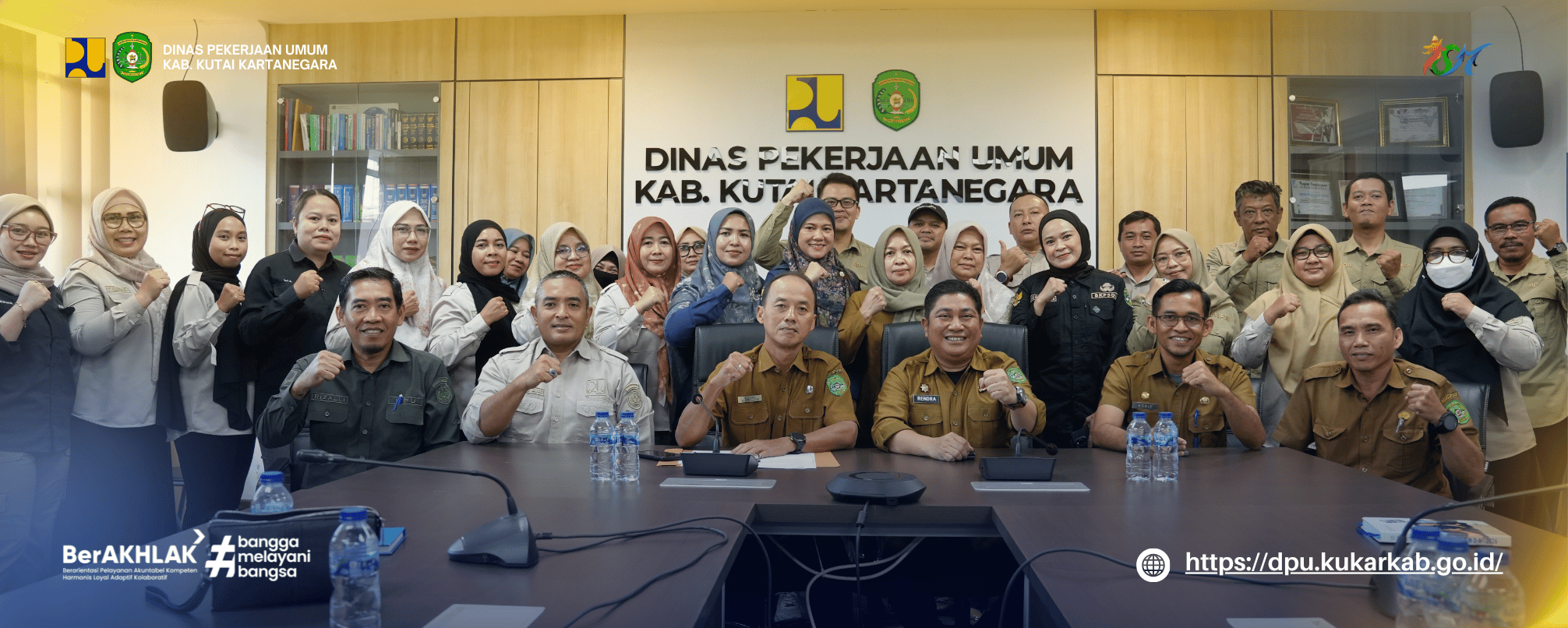 Dinas Pekerjaan Umum Kabupaten Kutai Kartanegara menerima kunjungan BKPSDM Kukar dalam rangka Rekonsiliasi Data Kepegawaian dengan pola jemput bola.